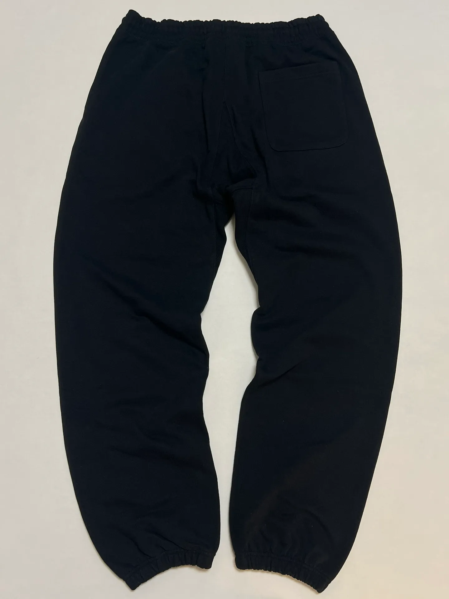 SAINT MICHAEL ARCH SAINT SET PANTS/BLACK The latest SAINT LOGO sweatpants, washed black/gray gray S-XL, custom woven and dyed, black surface and gray bottom fabric, same as the original version, original level straight cracking pulp, original cut and loose fit